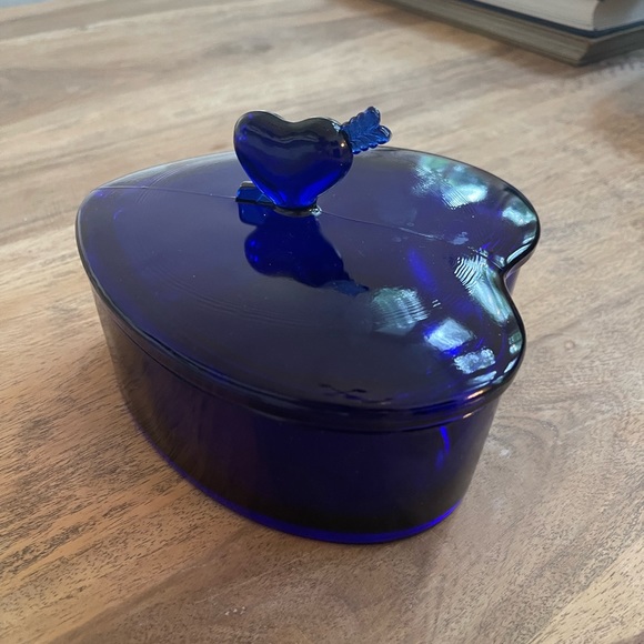 Rare Vintage Cobalt Blue Glass Candy Box - Picture 2 of 6